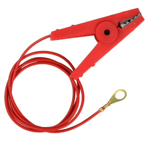 Lead to take power from an electric fence energiser to a conducting line and connect with a croc clip