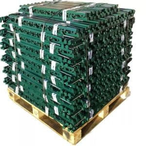 Rutland Original green plastic electric fence posts that stand 32 out of the ground